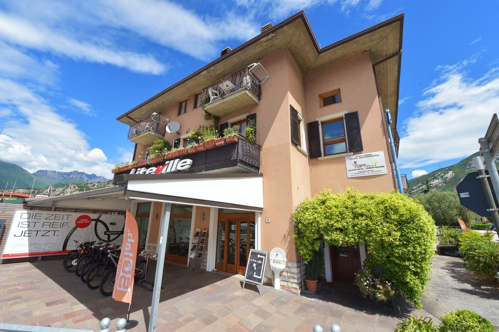 Casa Barcelli Sport & Family Apartments Torbole Sul Garda Eksteriør billede